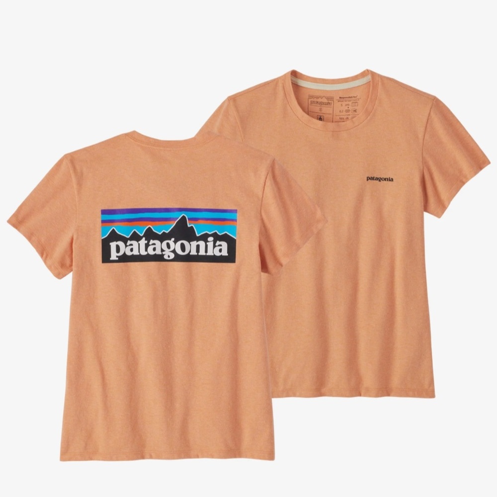 Patagonia Women’s P-6 Logo Responsibili-Tee, XS, EUC,  Peach/orange T-Shirt